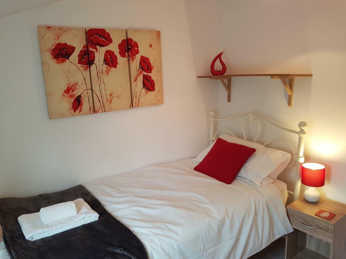 Central Cheltenham House - Sleeps 4/Pet Friendly Exteriér fotografie