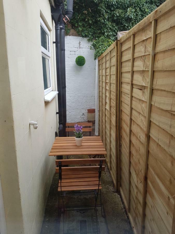 Central Cheltenham House - Sleeps 4/Pet Friendly Exteriér fotografie