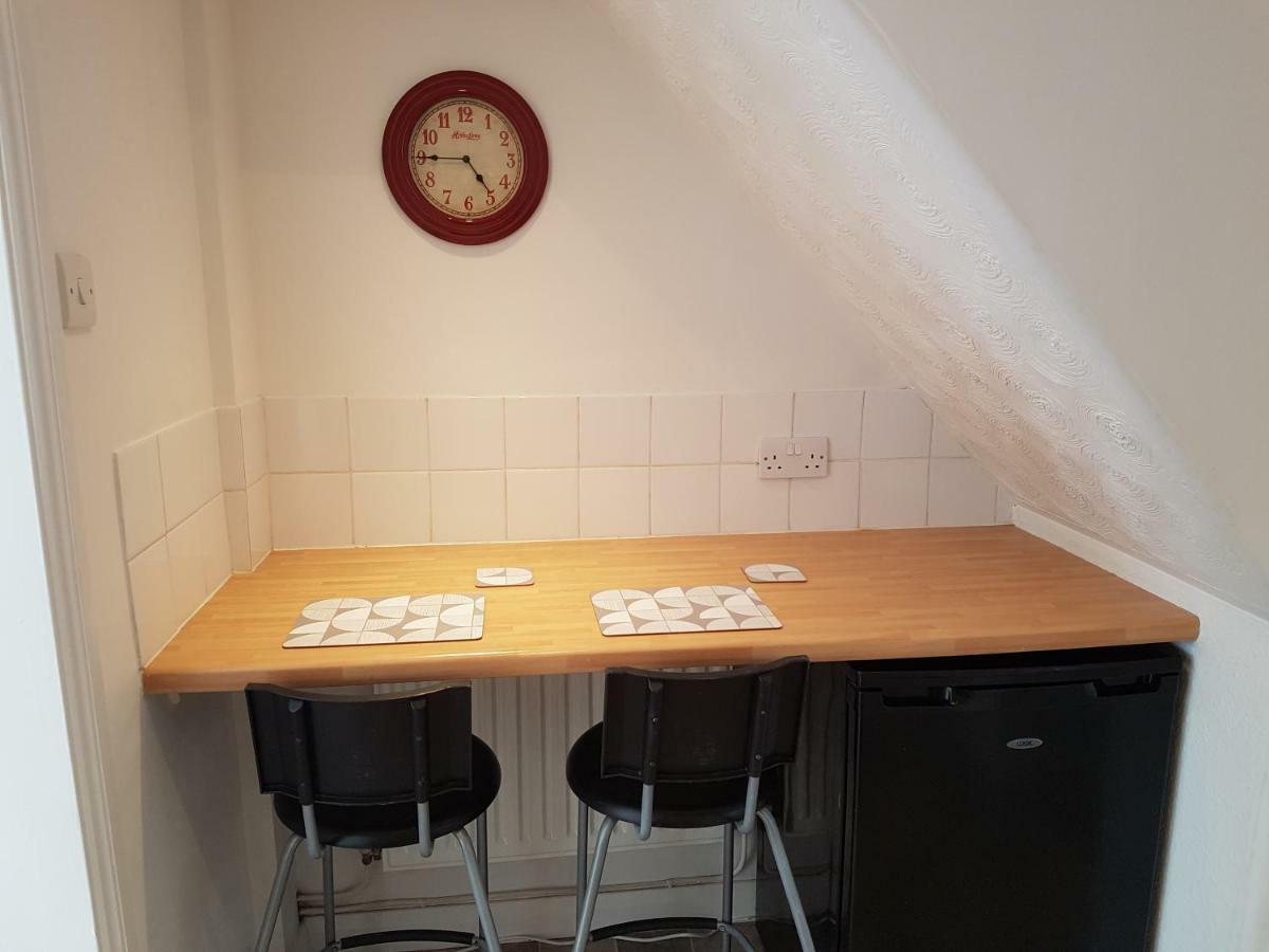 Central Cheltenham House - Sleeps 4/Pet Friendly Exteriér fotografie